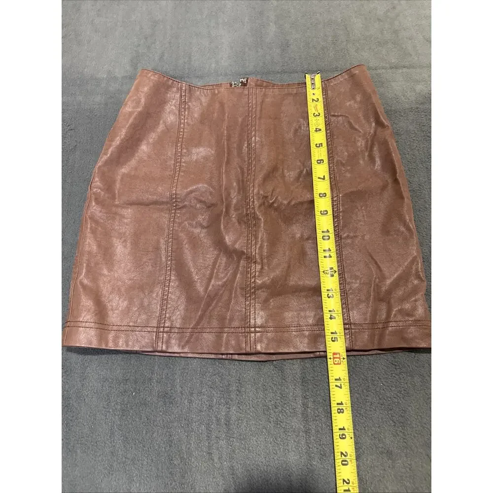 Free People modern vegan faux leather Brown mini skirt woman's size 4